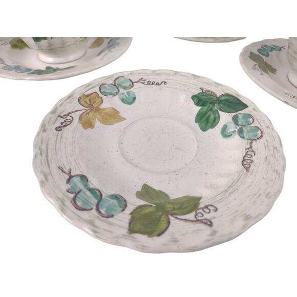 Set of 4 Vintage Metlox Vernonware VINEYARD Cups & Saucers Grapes Leaves c1960 - Picture 7 of 10
